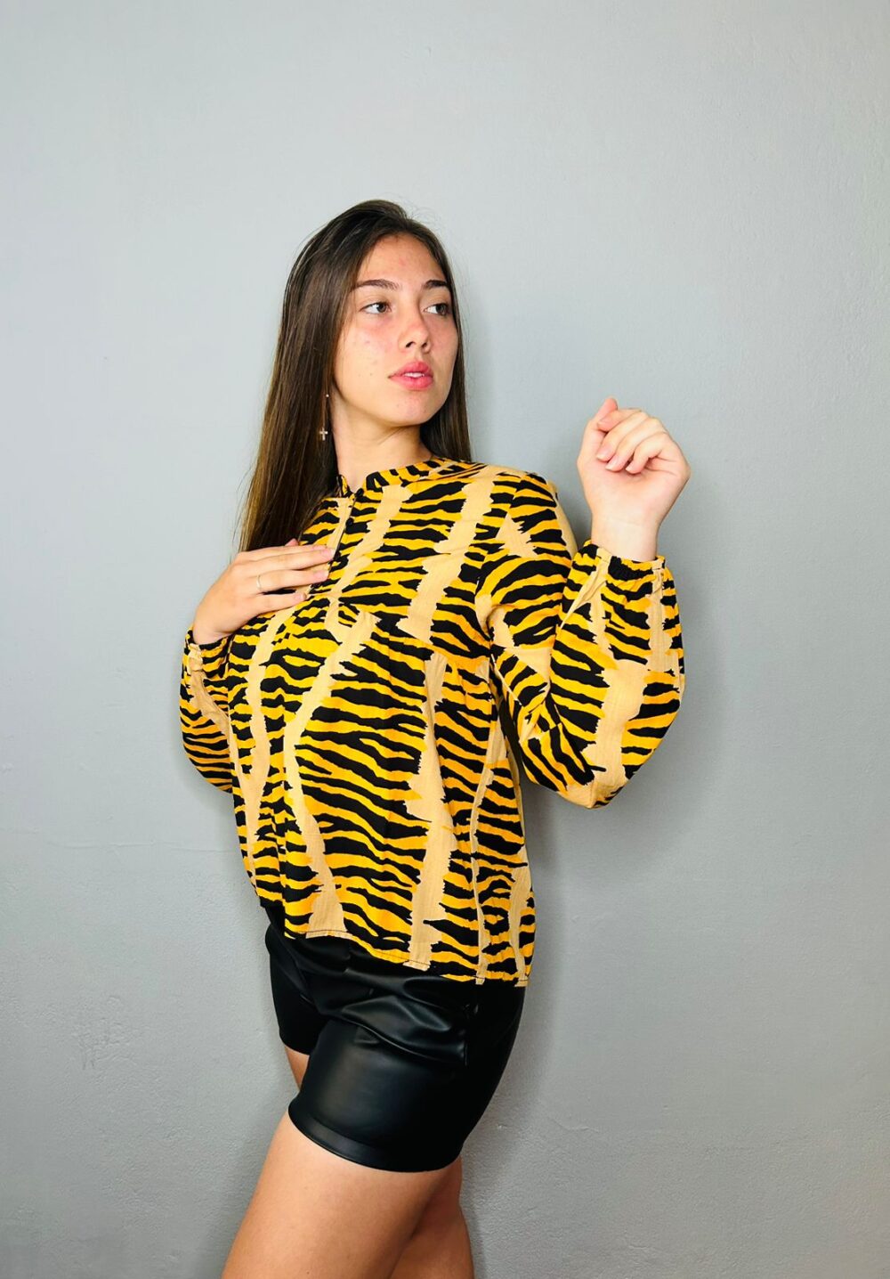 BLUSA MANGA LONGA ESTAMPADA - Image 2