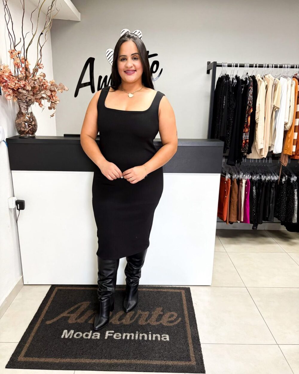 VESTIDO MIDI PRETO